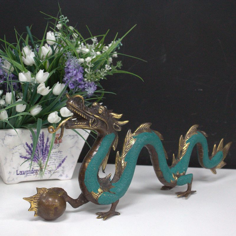 Fengshui - Draak met Bol - Medium - 27cm