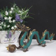 Fengshui - Draak met Bol - Klein - 20cm