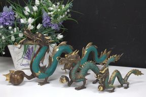 Fengshui - Draak met Bol - Medium - 27cm
