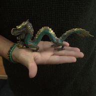 Fengshui - Draak met Bol - Klein - 20cm