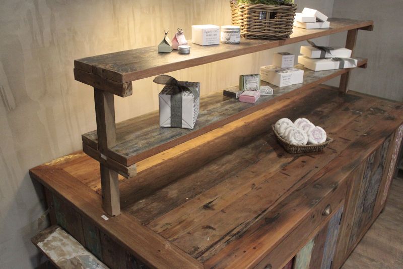 A&C Large Center Display Tafel 207x97x80cm