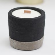 Kaars In Betonnen Pot - Zwart - Brandewijn boter