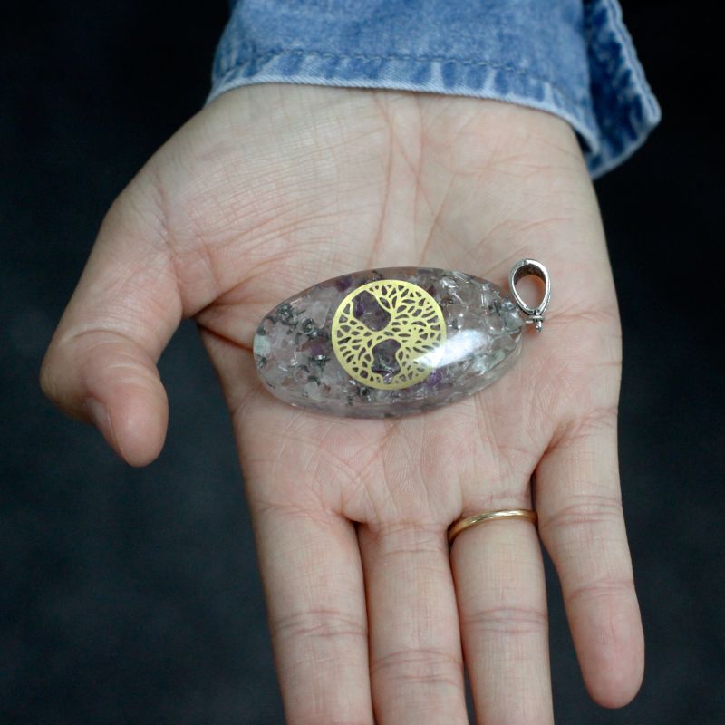 Orgonite Power Hanger - 7 Stenen Chakra Ovaal met Boom