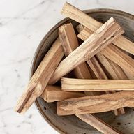 Palo Santo - Groeneboom -25gr - (3-4 Stokjes)