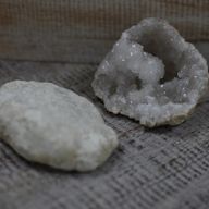 Calciet Geodes - Ongeopend 6-9cm