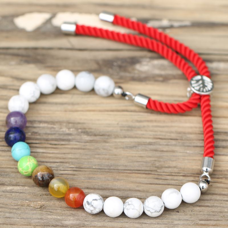 925 Verzilverde Edelsteen Armband met Rood Gekleurd Koord - Witte Howliet Chakra