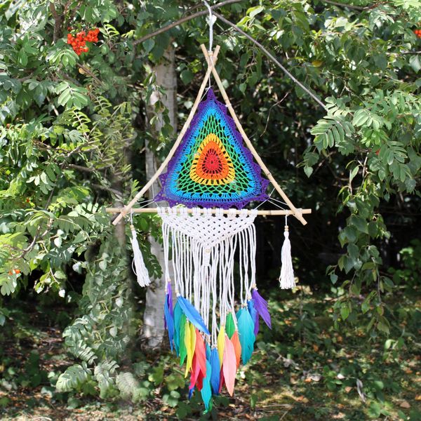 Bali Droomvangers  - Large - Kleurrijke Piramide