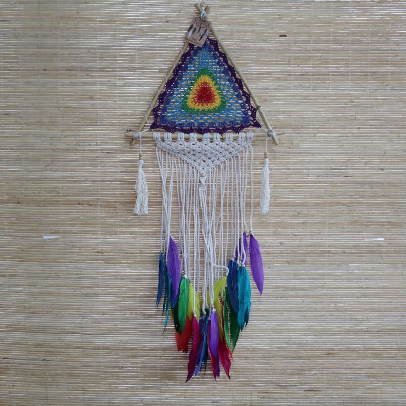Bali Droomvangers  - Medium - Kleurrijke Piramide