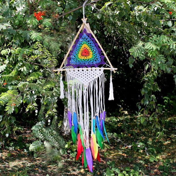 Bali Droomvangers  - Medium - Kleurrijke Piramide