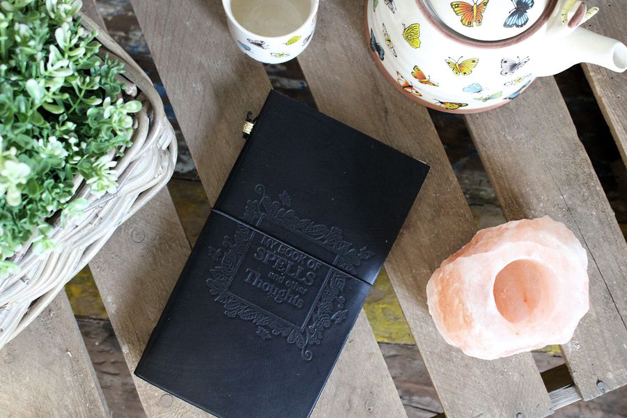 Handgemaakte Leren Dagboek - My Book of Spells and other Thoughts - Zwart