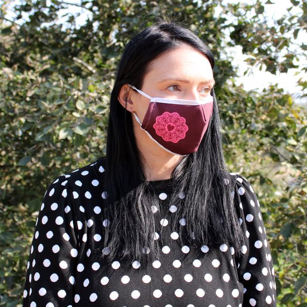 Herbruikbare Modieuse Gezichtsmaskers - Red Mandala Heart (Volwassen)