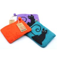 Natuurlijke Vilten Ritstas (assorti) - Zwarte Kat