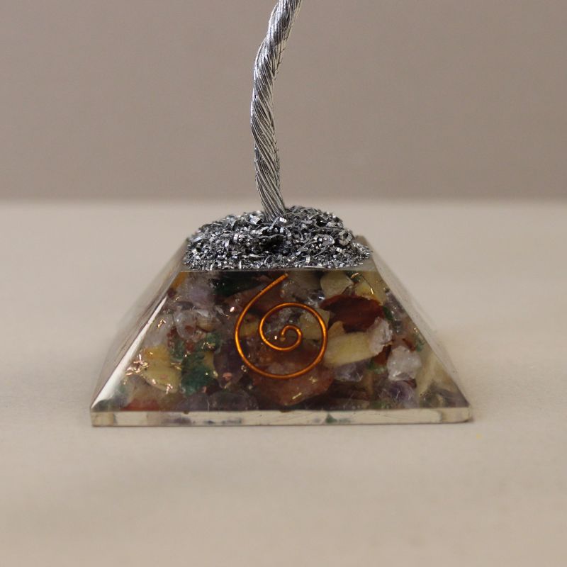 Edelsteen Boom met Orgonite Basis - 80 Steen - Multi