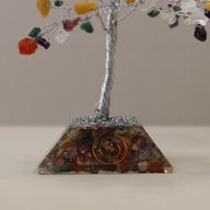 Edelsteenboompje met Orgonietvoet - 160 Stenen - Multi