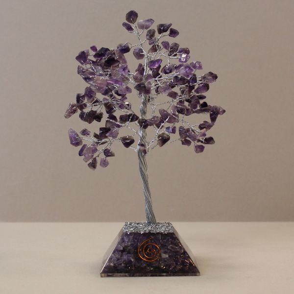 Edelsteen Boom met Orgonite Basis - 160 Stone - Amethist