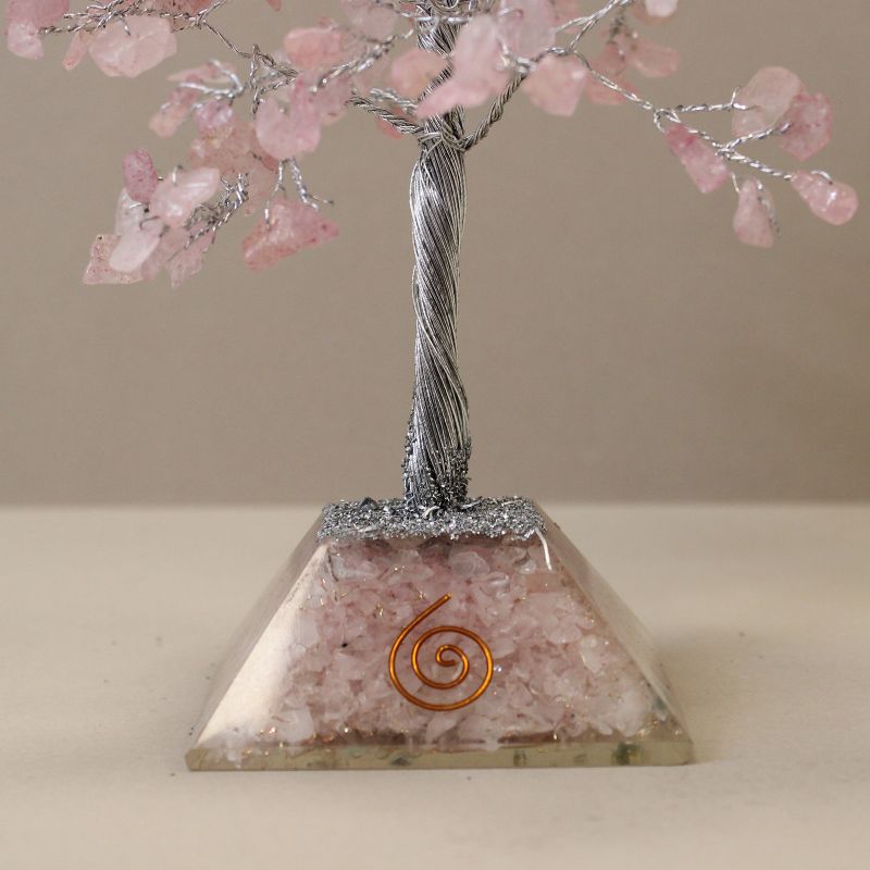 Edelsteen Boom met Orgonite Basis - 320 Steen - Rozenkwarts