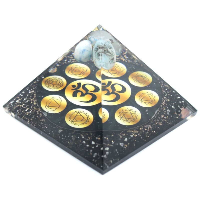 Orgoniet Piramide - Middernacht Om Chakra - 90mm