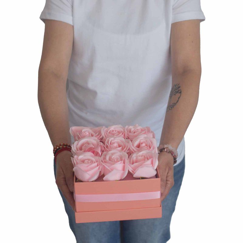 Zeep Bloemen Cadeau Set - 9 Roze Rozen - Vierkant