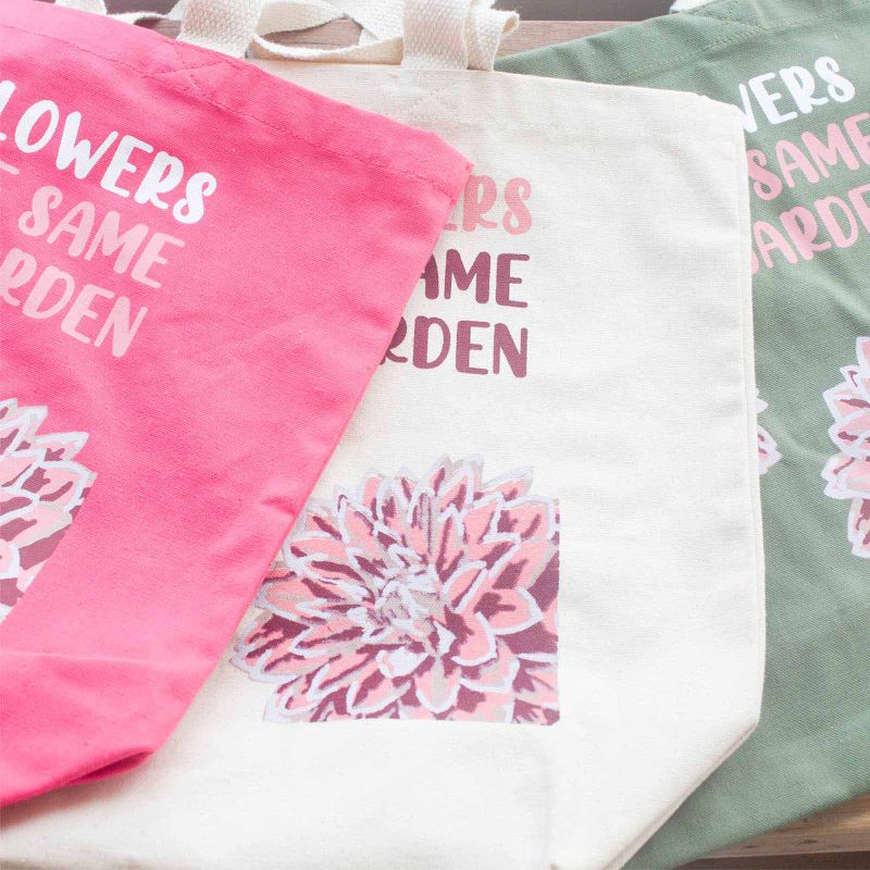 Bedrukte Katoenen Tas - We are Flowers - Olijfgroen, Roze and Naturel