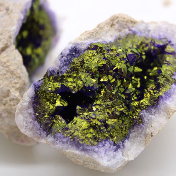 Gekleurde Calciet Geodes - Natuurlijke Steen - Paars en Goud