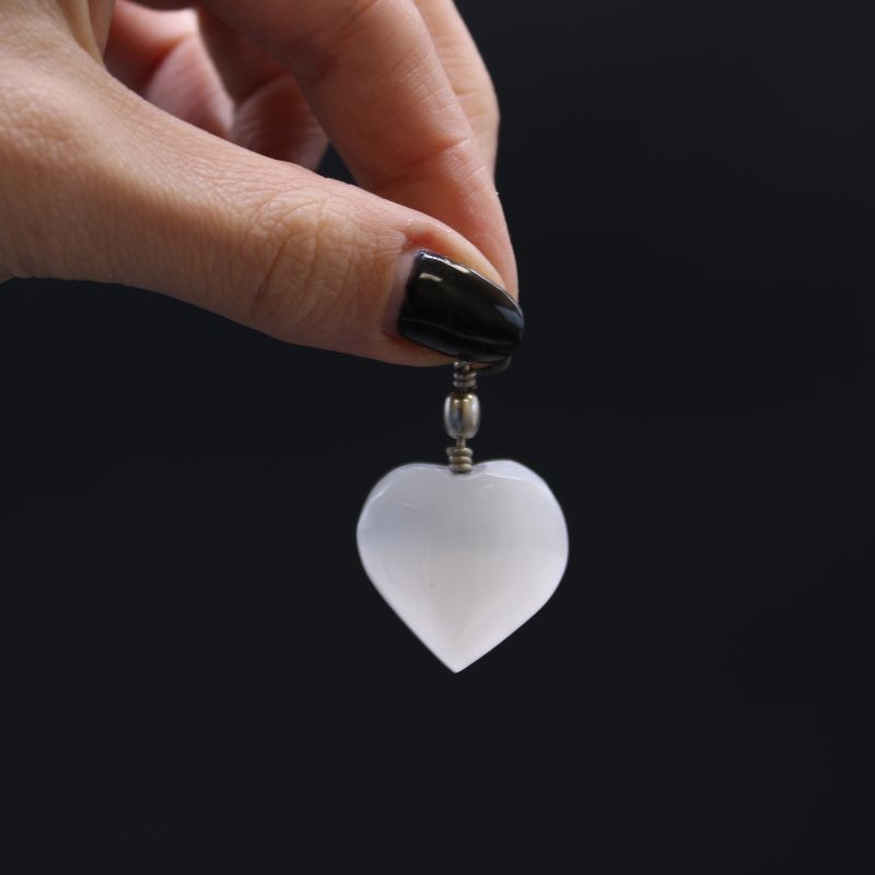 Seleniet Hart Hanger