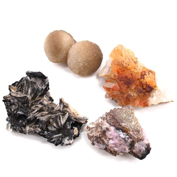 Gemengde Mineralen – Bakje van ca. 24 Stuks