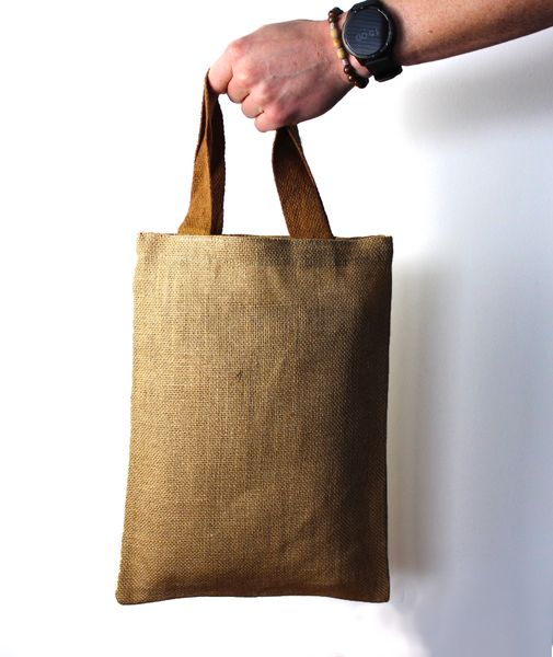Jute draagtas - 5 handvatten in verschillende kleuren