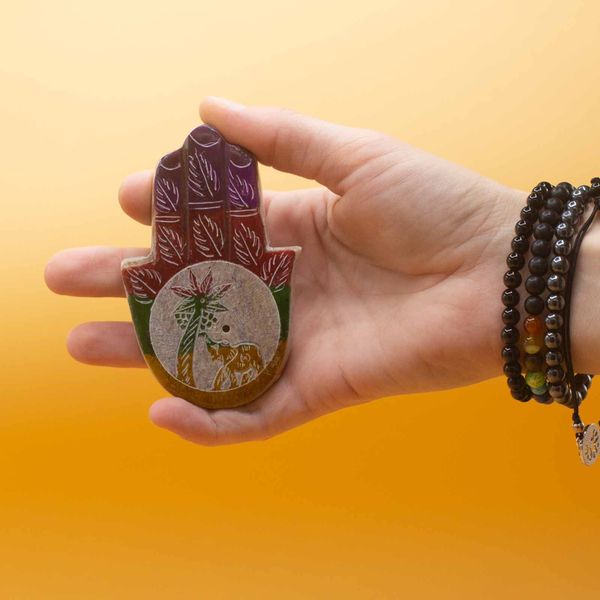 Zeepstenen Hamsa Wierookhouder 9x6cm - Olifant & Palm
