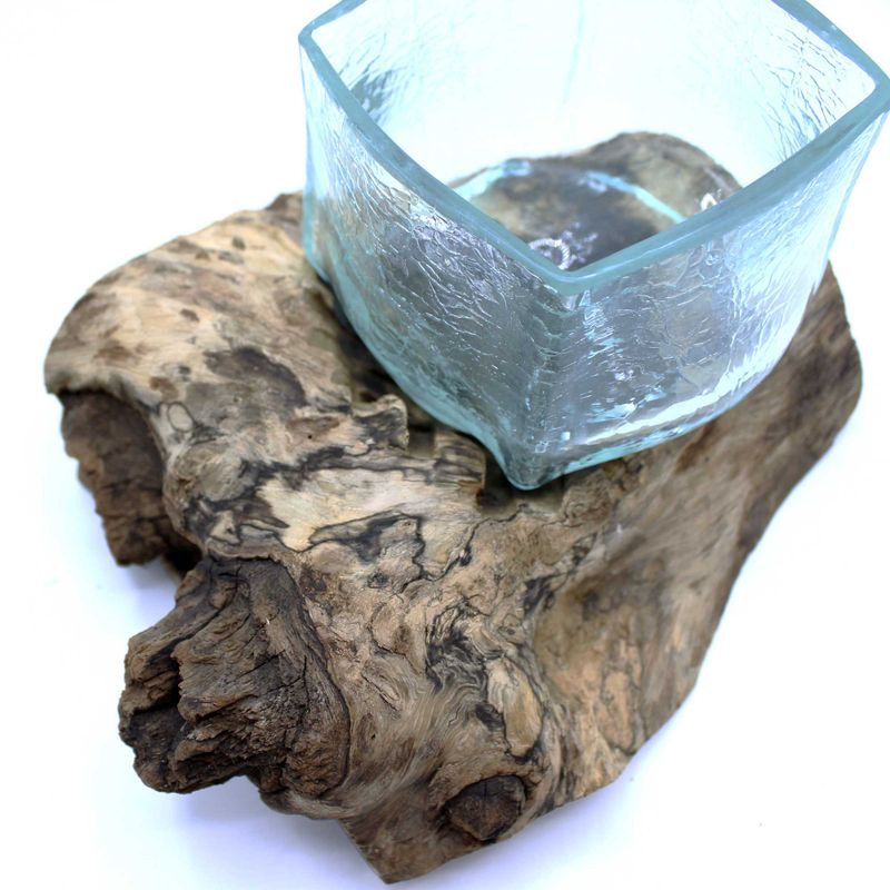 Gesmolten Gebarsten Glasvaas op Hout