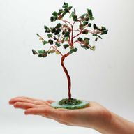 Grote Edelstenenboom - Groene aventurijn op groene agaatbasis (100 stenen)