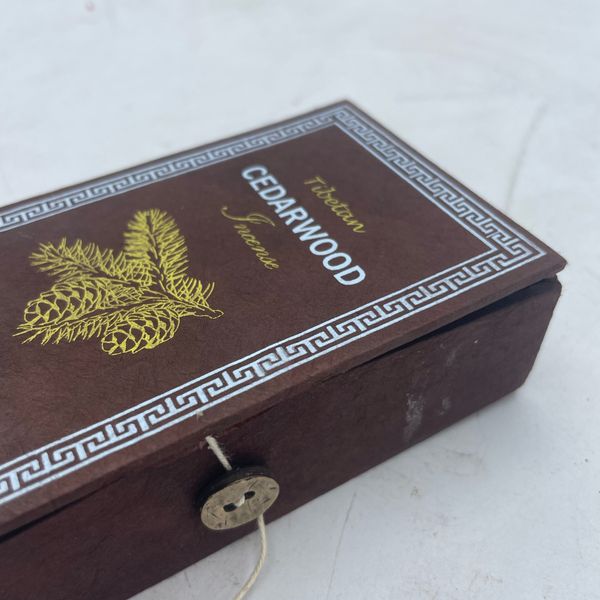 Himalaya Sughandit Dhoop Wierookcadeauset - Cederhout