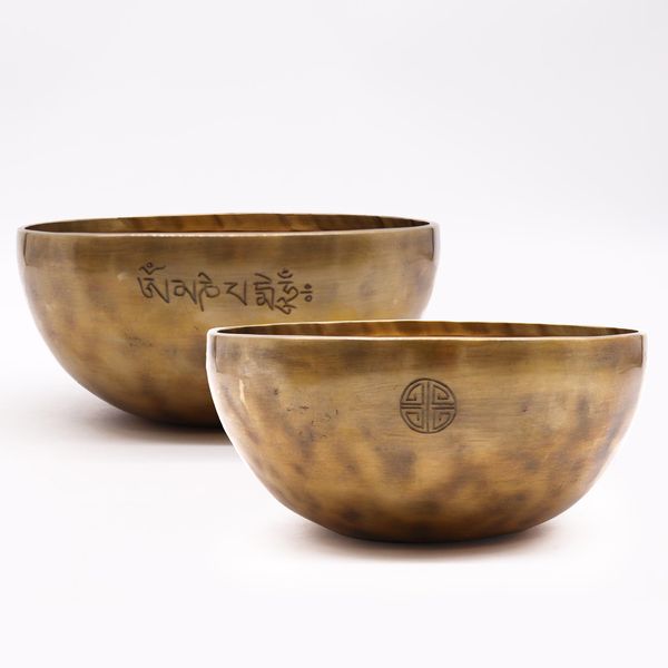 Extra Grote Nepalese Maankom - (ongeveer 1450g) - 22cm
