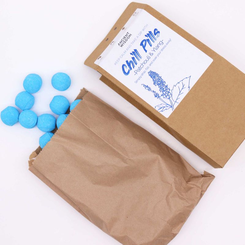 Chill Pills Cadeaupakket 350g - Ylang & Patchouli