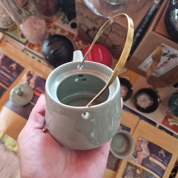 Kruidige Jade Theeset - Theepot & Twee Kopjes
