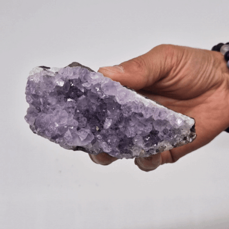 Middelgrote Staande Amethistcluster van Topkwaliteit (ca. 350-450 g, 7,5-10 cm)