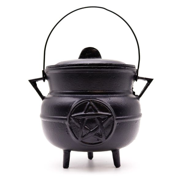 Enorme gietijzeren ketel met Pentagon 21x15 cm