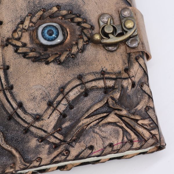 Bruin Tan Boek - Oog van het Kwaad Decor