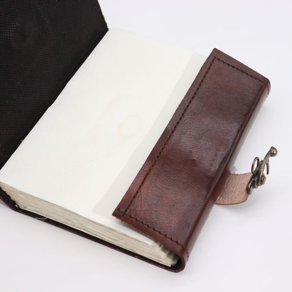 Zwart Tan Boek - Oog van het Kwaad Decor