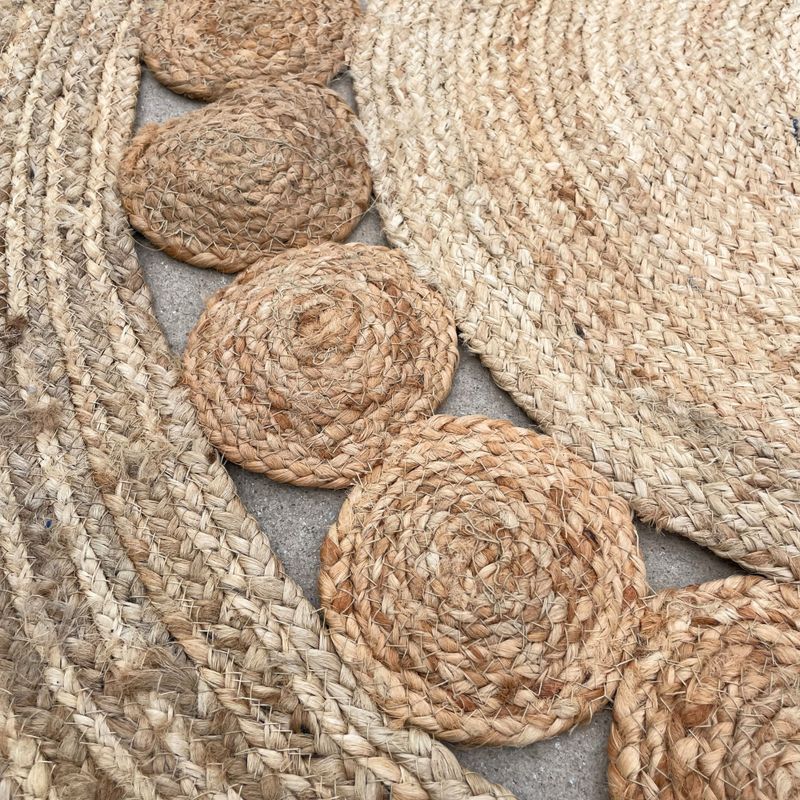 Groot Rond Zacht Jute Tapijt met Cirkelpatroon Binnenin - 120cm