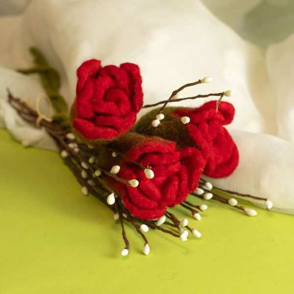 Viltbloemen - Rode Rozen