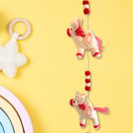 Vilten Wandhanger - Eenhoorns