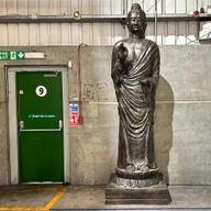 Hoge Antiek Gouden Staande Boeddha – 3 m