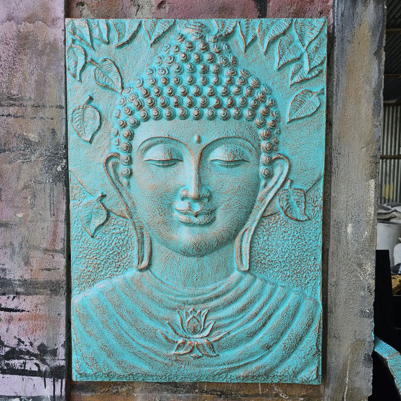 Groot Boeddha Wandreliëf met IJzeren Frame – Turquoise – 0,7 x 1 m