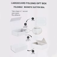 Plat Verpakte Cadeaubox - Medium Vierkant.(20x18.2x8cm) - Zwart
