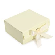 Plat Verpakte Cadeaubox - Medium Vierkant (20x18.2x8cm) - Ivoor