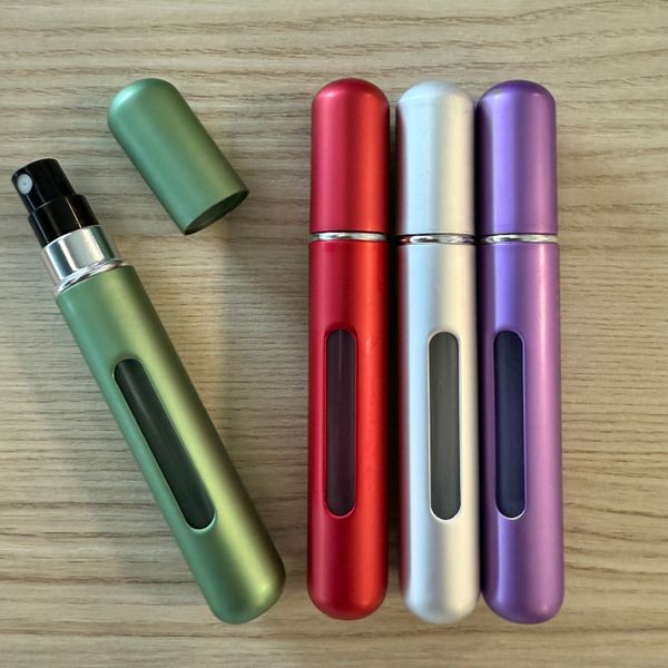 Mini Parfum Navulbare Spray 8ml - Mat (gemengde kleuren)