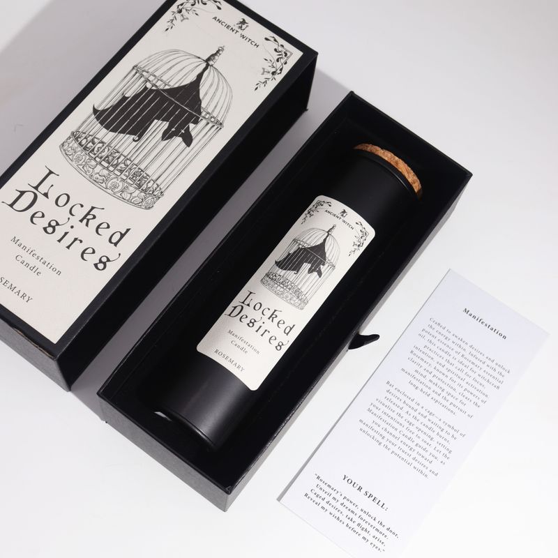 Locked Desires zwarte kaars met kurkdeksel in zijn geschenkdoos