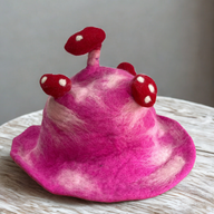 Felted Paddenstoelenhoed - Schokkend Roze