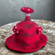 Felted Paddenstoelenhoed - Rood als een Stormloop