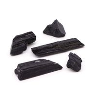 Indiase Zwarte Toermalijn – 1 kg (ca. 20-30 Stuks, 5-10 cm)